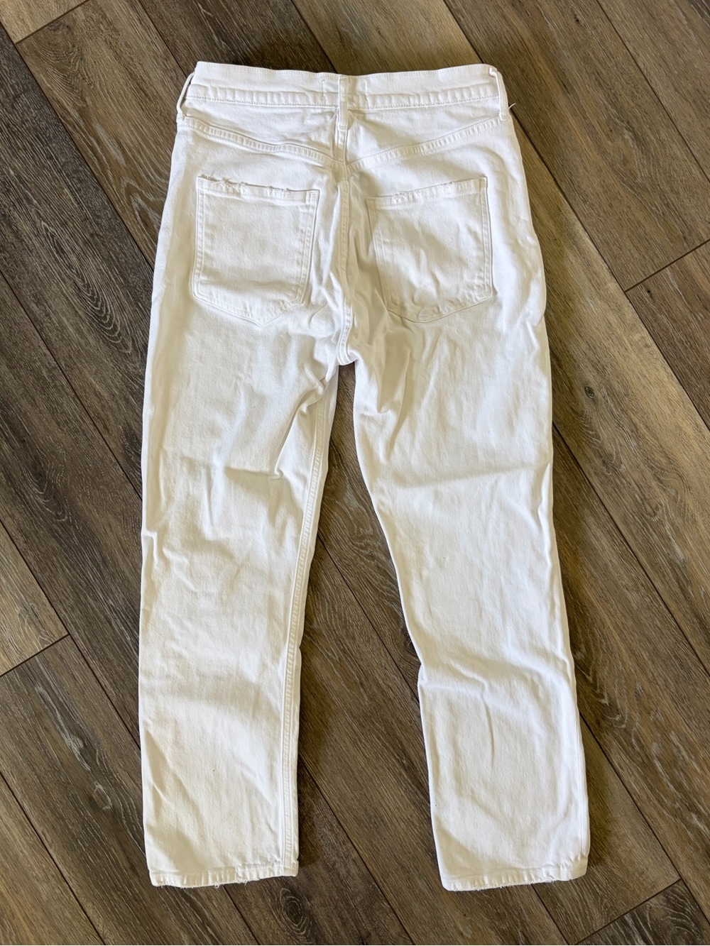 Agolde Riley Cropped White Jeans - Picture 6 of 10